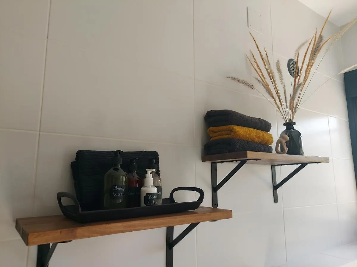 Casa Loko Bed & Breakfast Coin Spain